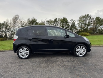 Used Honda Jazz 2010 for sale - 76173836: Photo