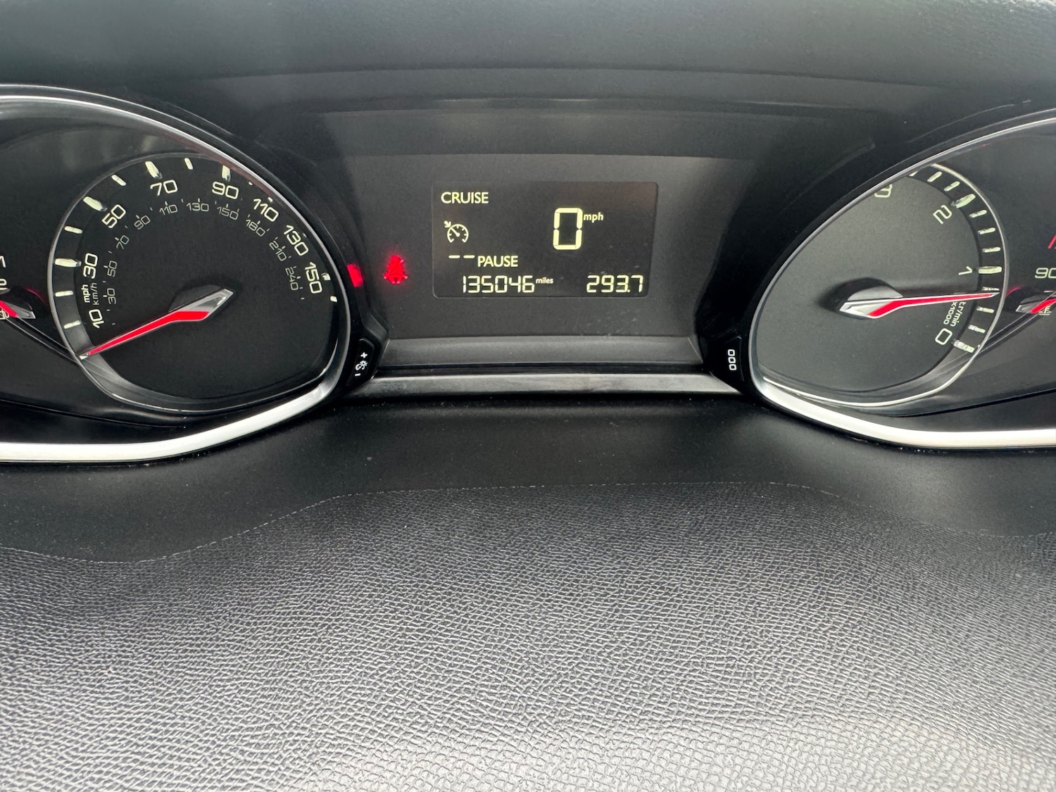 Used Peugeot 308 2014 for sale - 76058013: Photo 10