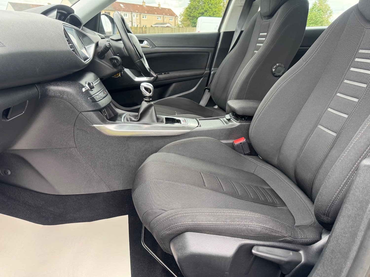 Used Peugeot 308 2014 for sale - 76058013: Photo 17