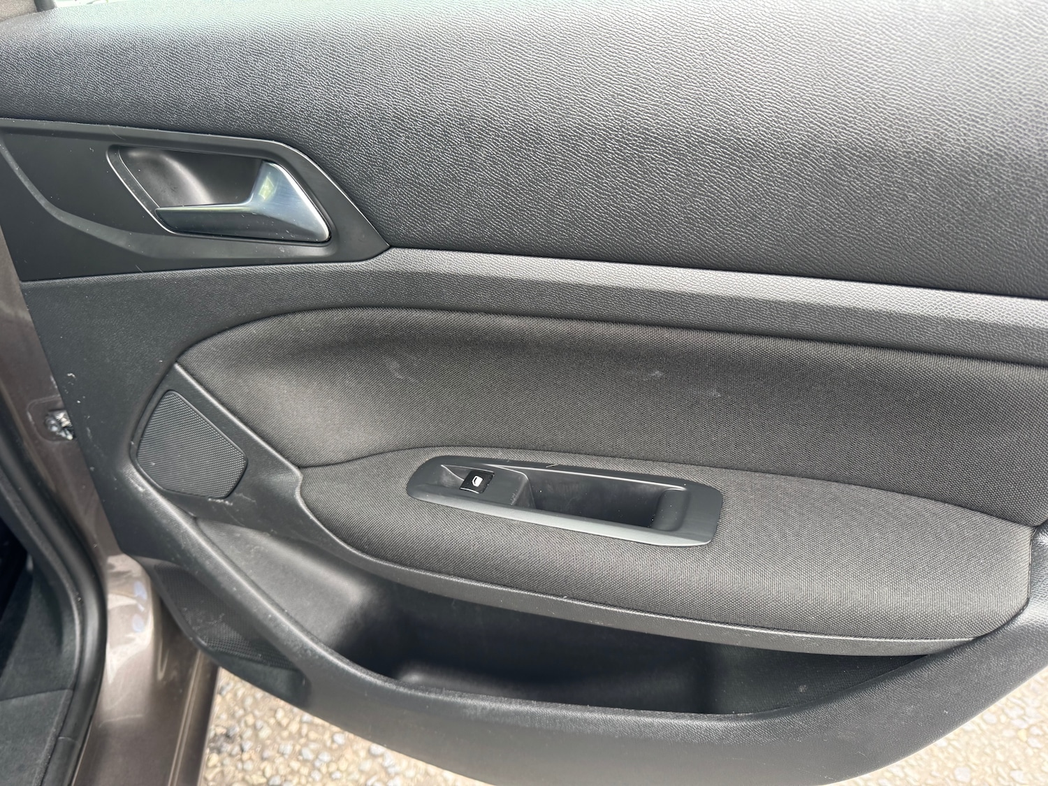 Used Peugeot 308 2014 for sale - 76058013: Photo 21