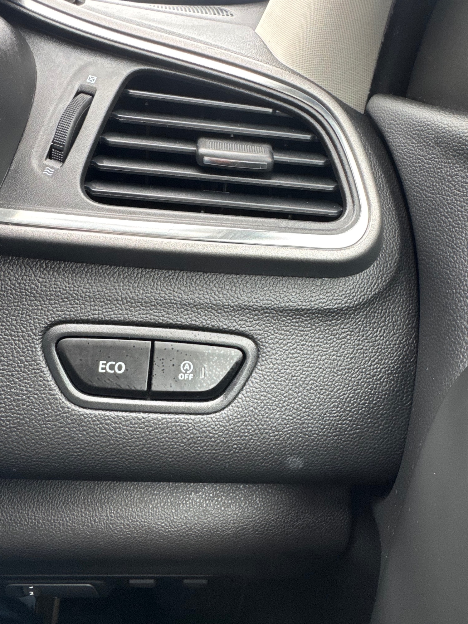 Used Renault Kadjar 2017 for sale - 76156874: Photo 33