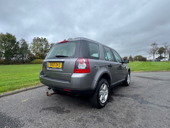 Used Land Rover Freelander 2010 for sale - 76207175: Photo 2