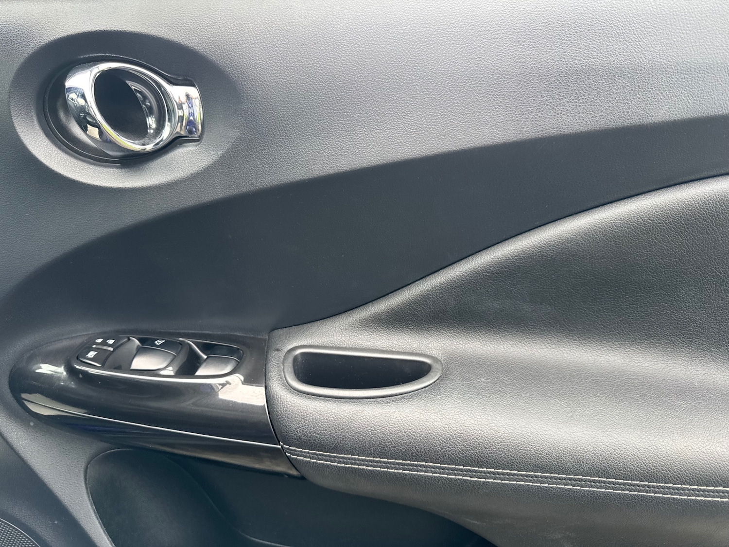 Used Nissan Juke 2014 for sale - 76555332: Photo 25