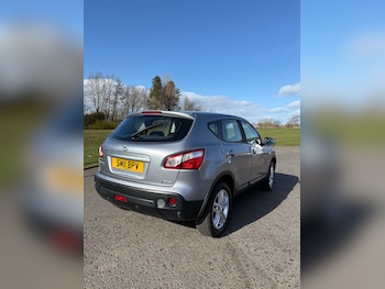 Used Nissan Qashqai 2011 for sale - 77981736: Photo