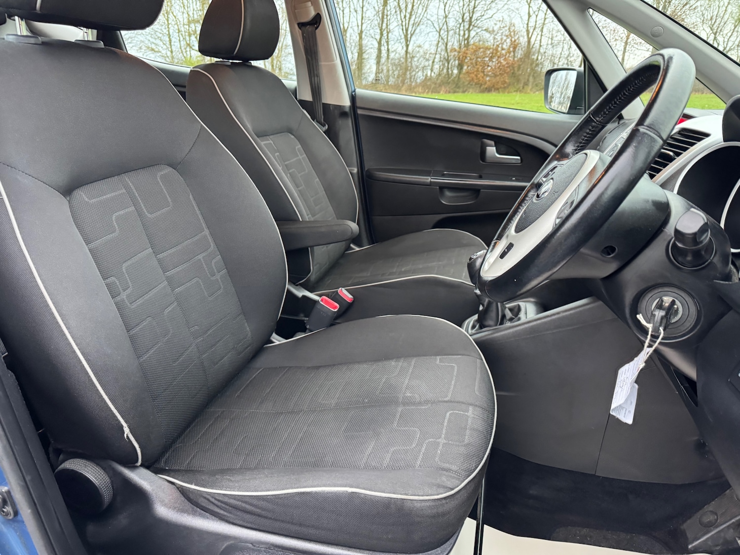 Used Kia Venga 2014 for sale - 76832877: Photo 14