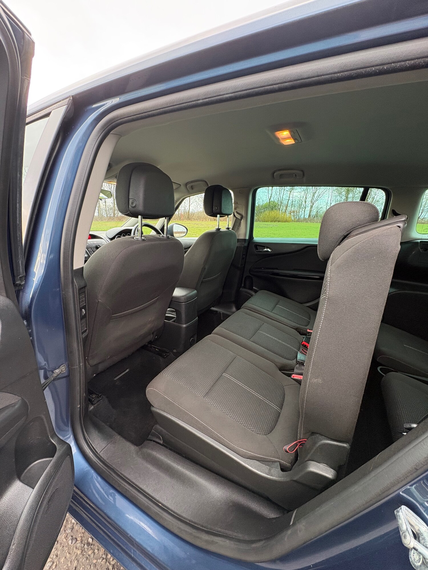 Used Vauxhall Zafira 2016 for sale - 77570398: Photo 15