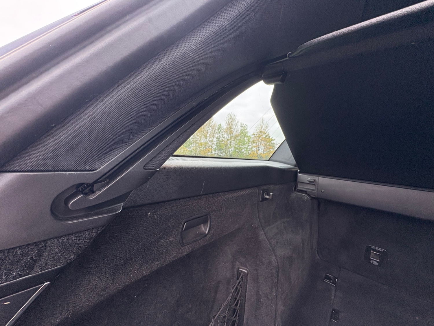 Used Mercedes-Benz E Class 2012 for sale - 76983968: Photo 24