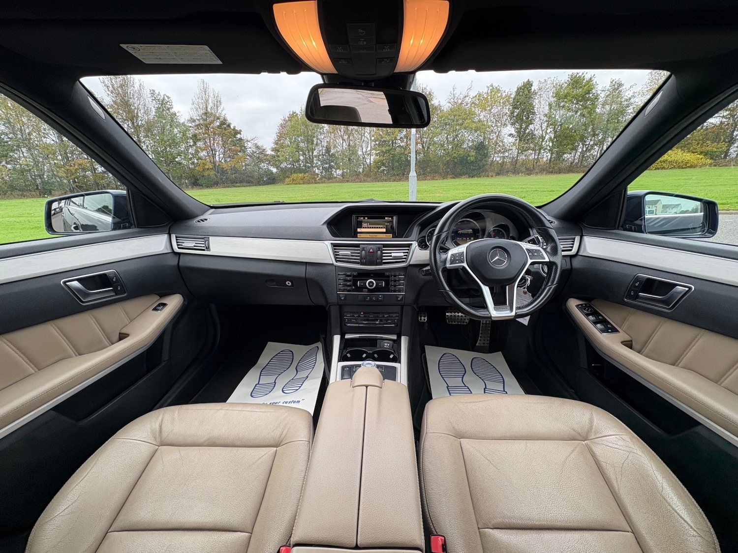 Used Mercedes-Benz E Class 2012 for sale - 76983968: Photo 30