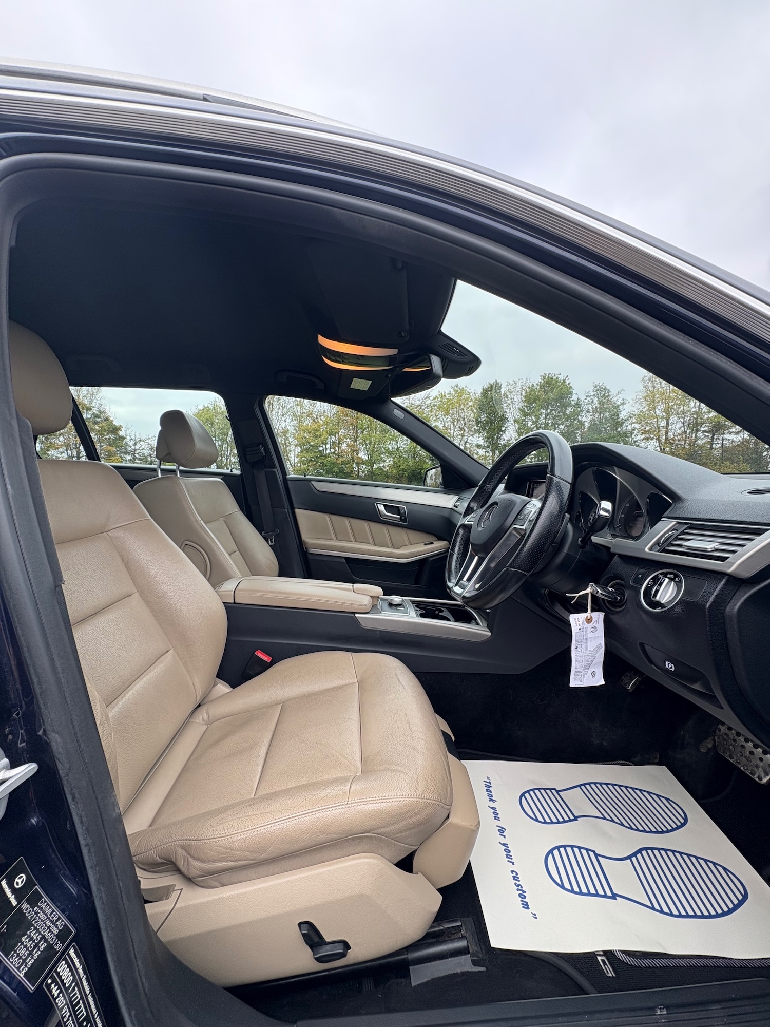 Used Mercedes-Benz E Class 2012 for sale - 76983968: Photo 32