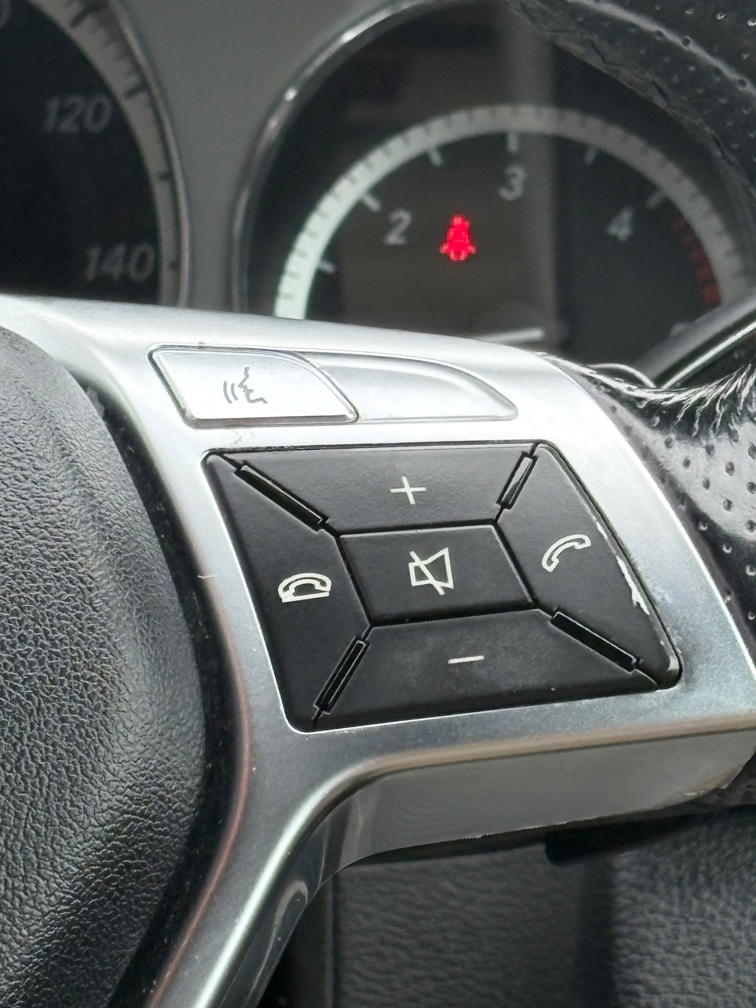 Used Mercedes-Benz E Class 2012 for sale - 76983968: Photo 49