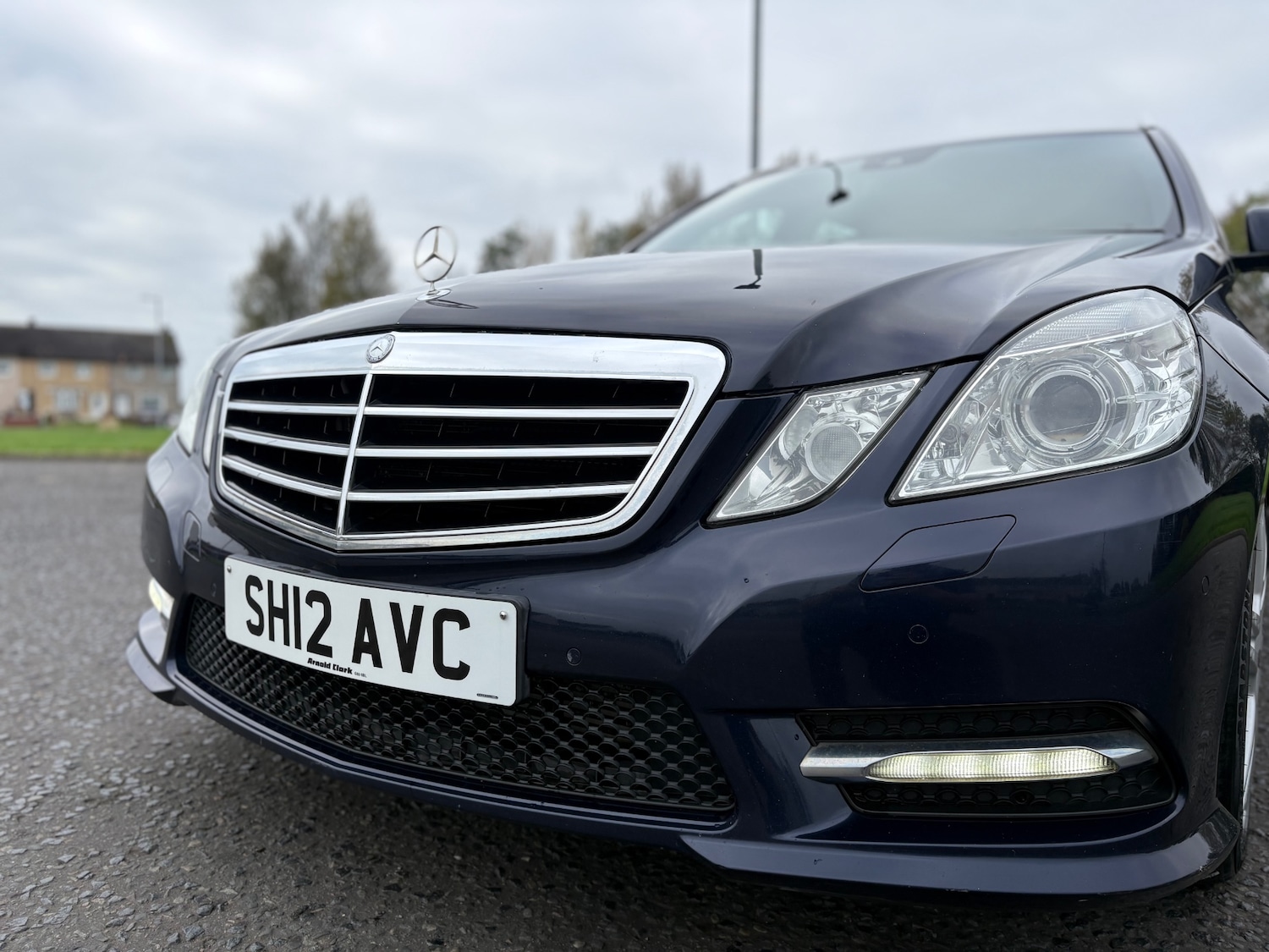 Used Mercedes-Benz E Class 2012 for sale - 76983968: Photo 6