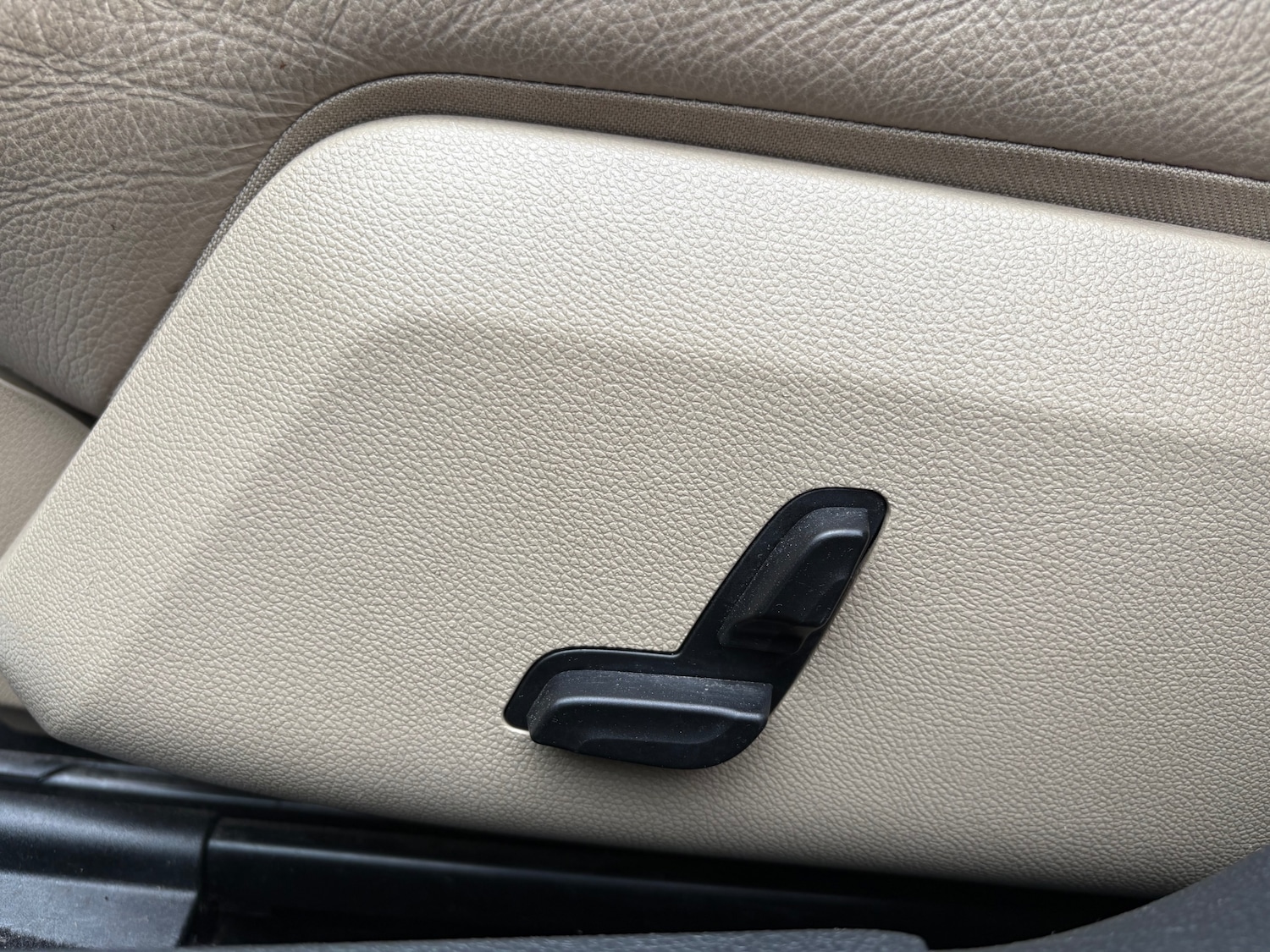 Used Mercedes-Benz E Class 2012 for sale - 76983968: Photo 67