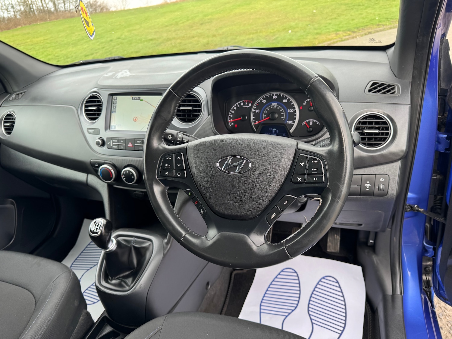 Used Hyundai i10 2018 for sale - 77998765: Photo 7