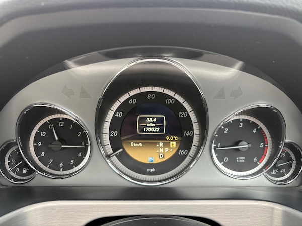 Used Mercedes-Benz E Class 2012 for sale - 76316359: Photo 21
