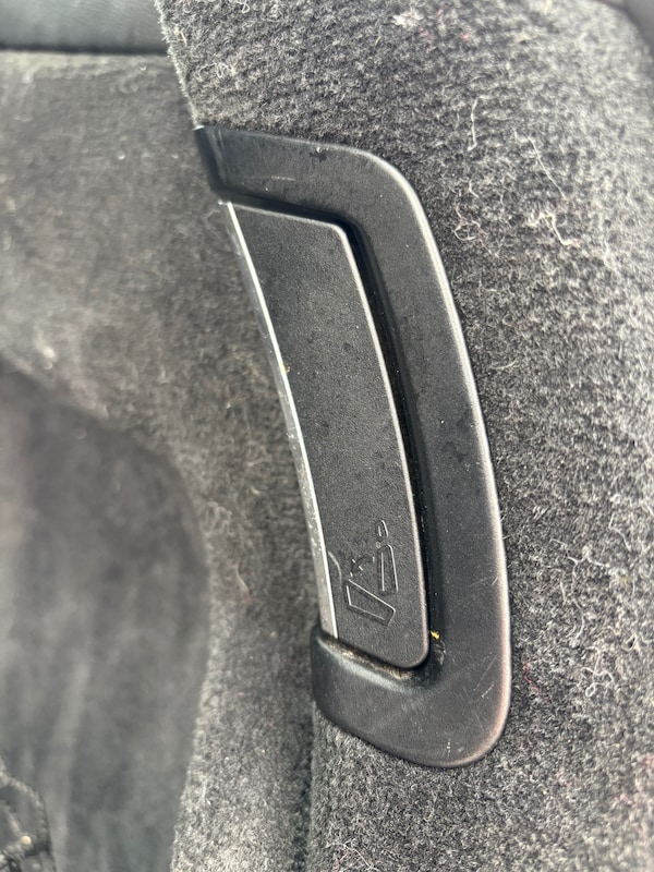Used Mercedes-Benz E Class 2012 for sale - 76316359: Photo 54
