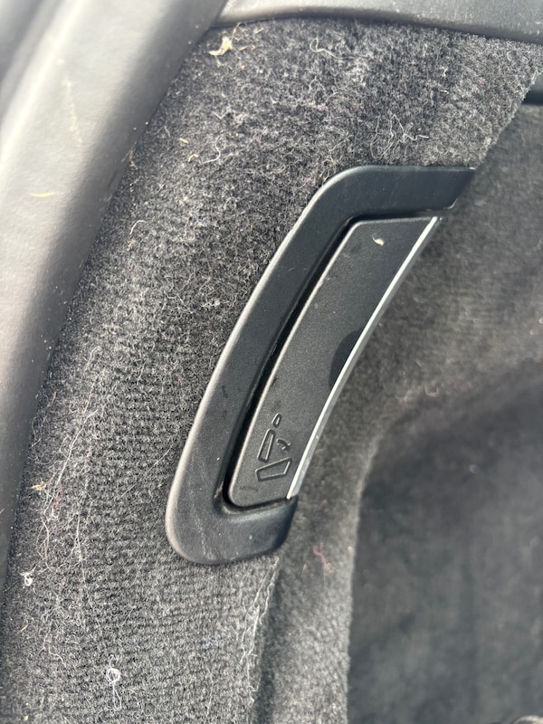 Used Mercedes-Benz E Class 2012 for sale - 76316359: Photo 55