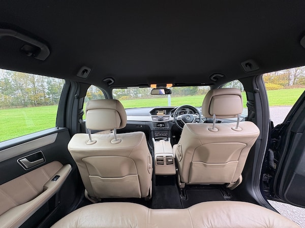 Used Mercedes-Benz E Class 2012 for sale - 76316359: Photo 59