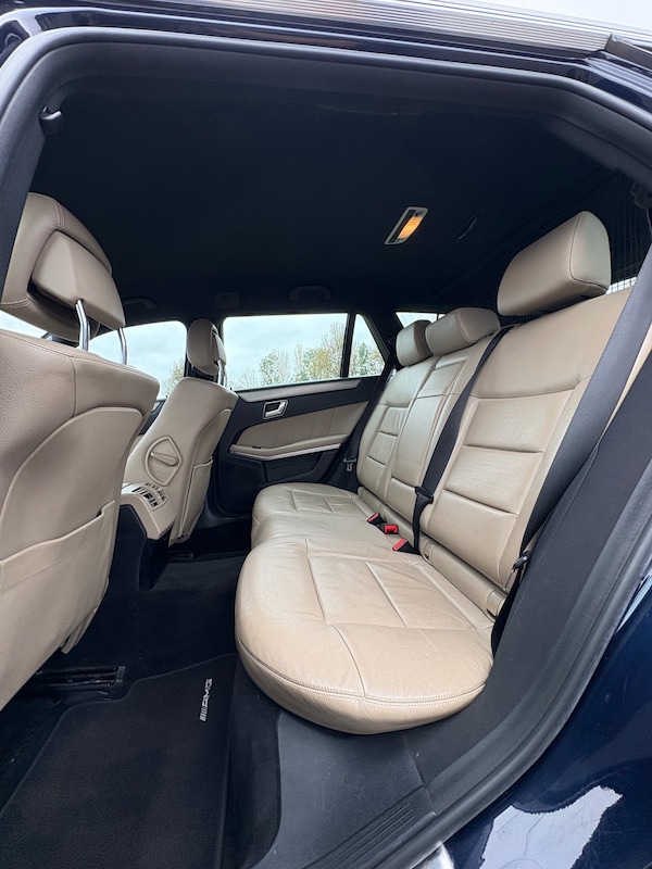 Used Mercedes-Benz E Class 2012 for sale - 76316359: Photo 62