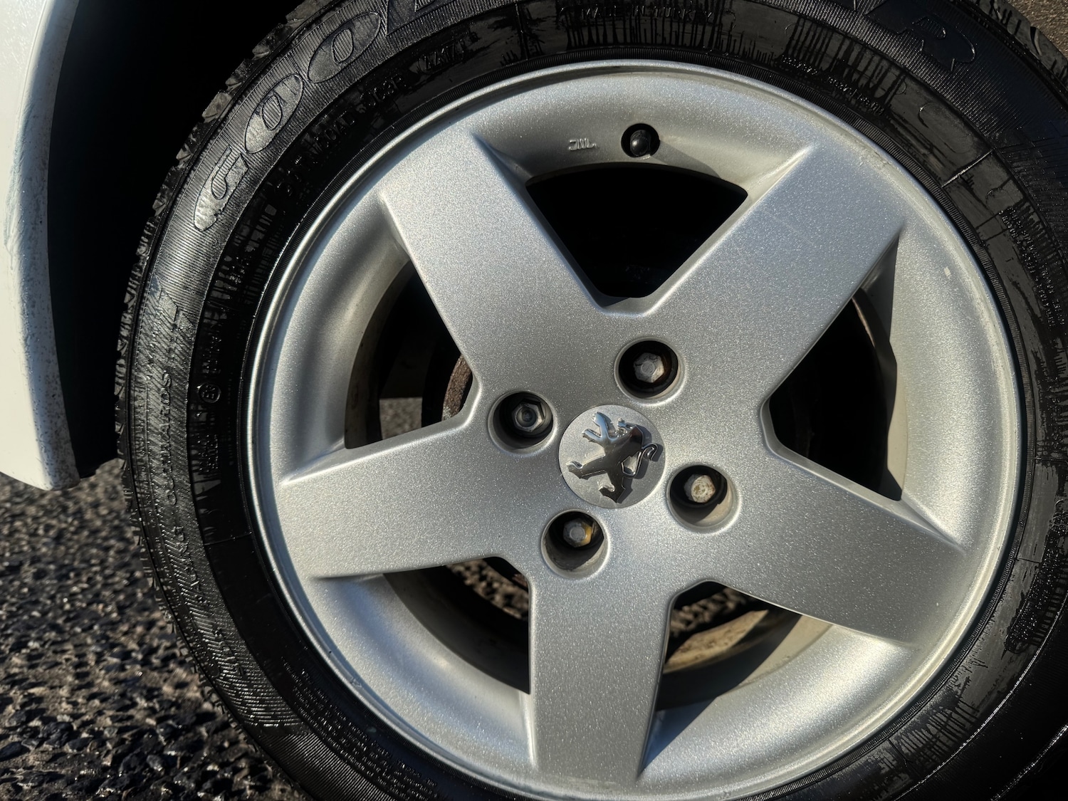 Used Peugeot 207 2012 for sale - 76693503: Photo 28