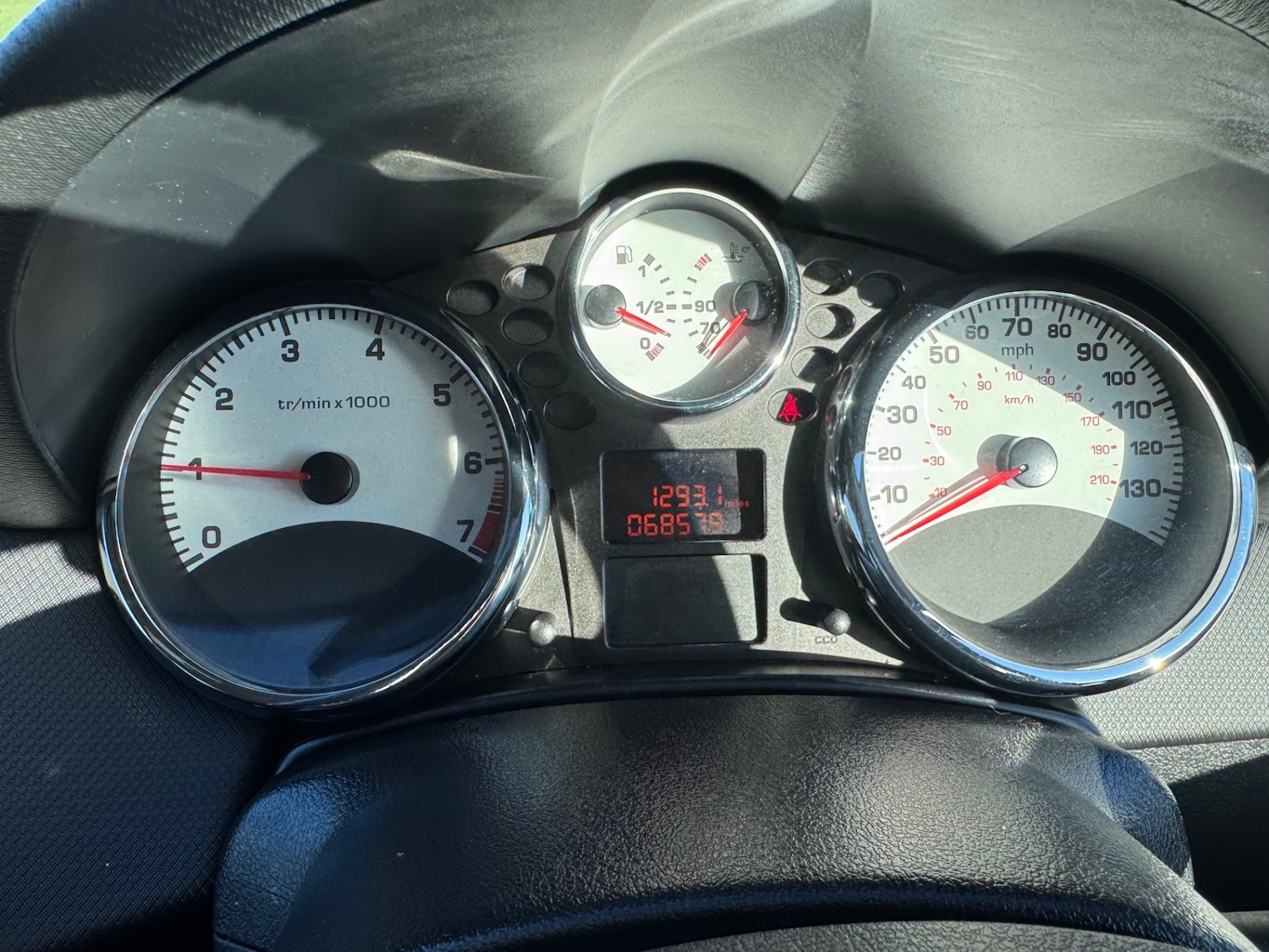 Used Peugeot 207 2012 for sale - 76693503: Photo 8