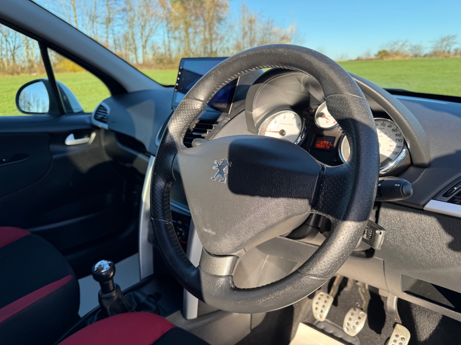 Used Peugeot 207 2012 for sale - 76693503: Photo 9