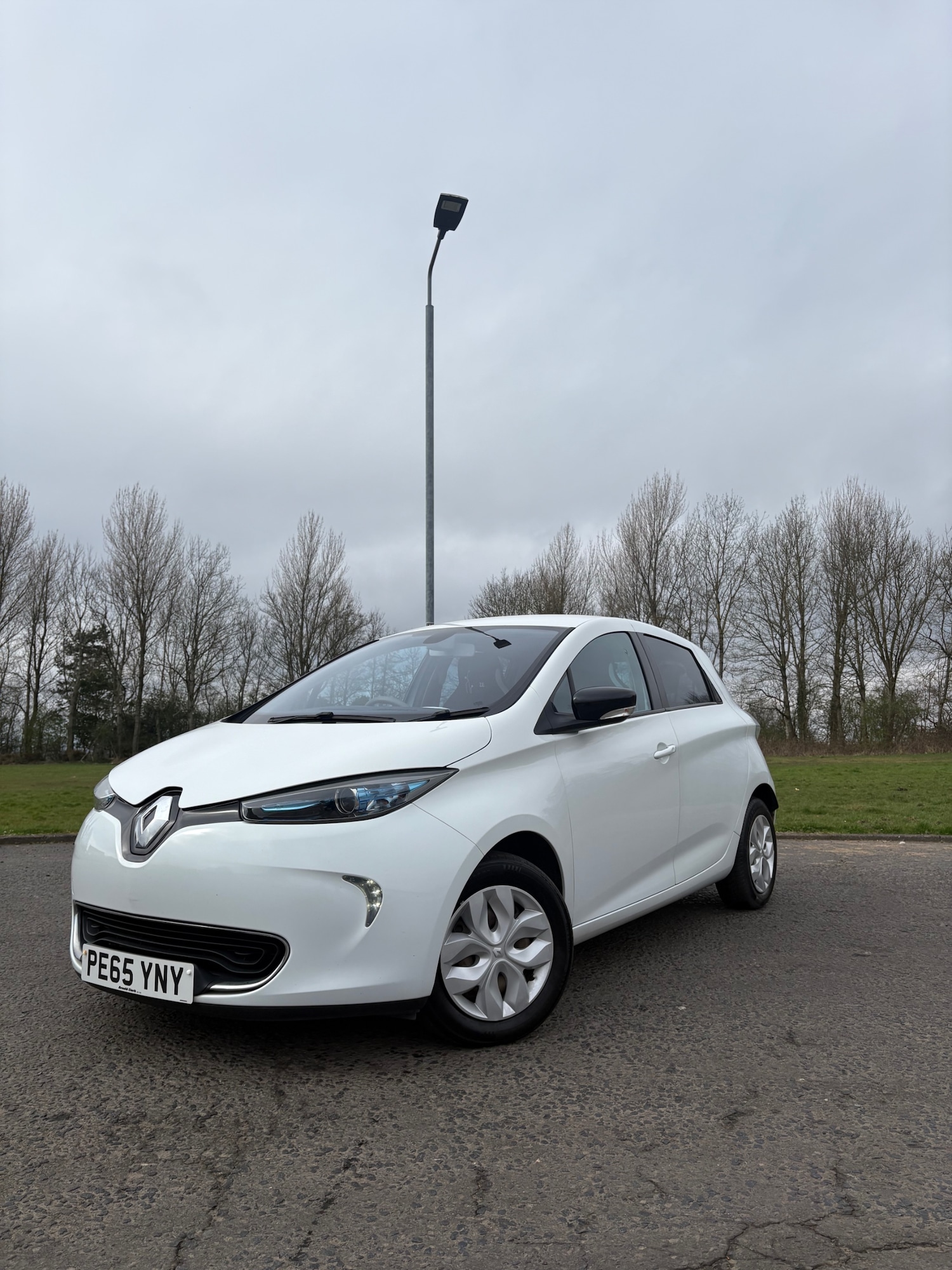 Used Renault Zoe 2015 for sale - 78168228: Photo 5