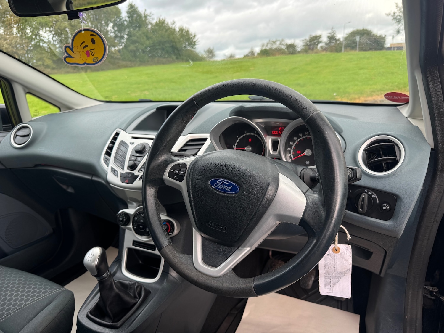 Used Ford Fiesta 2010 for sale - 77113197: Photo 12