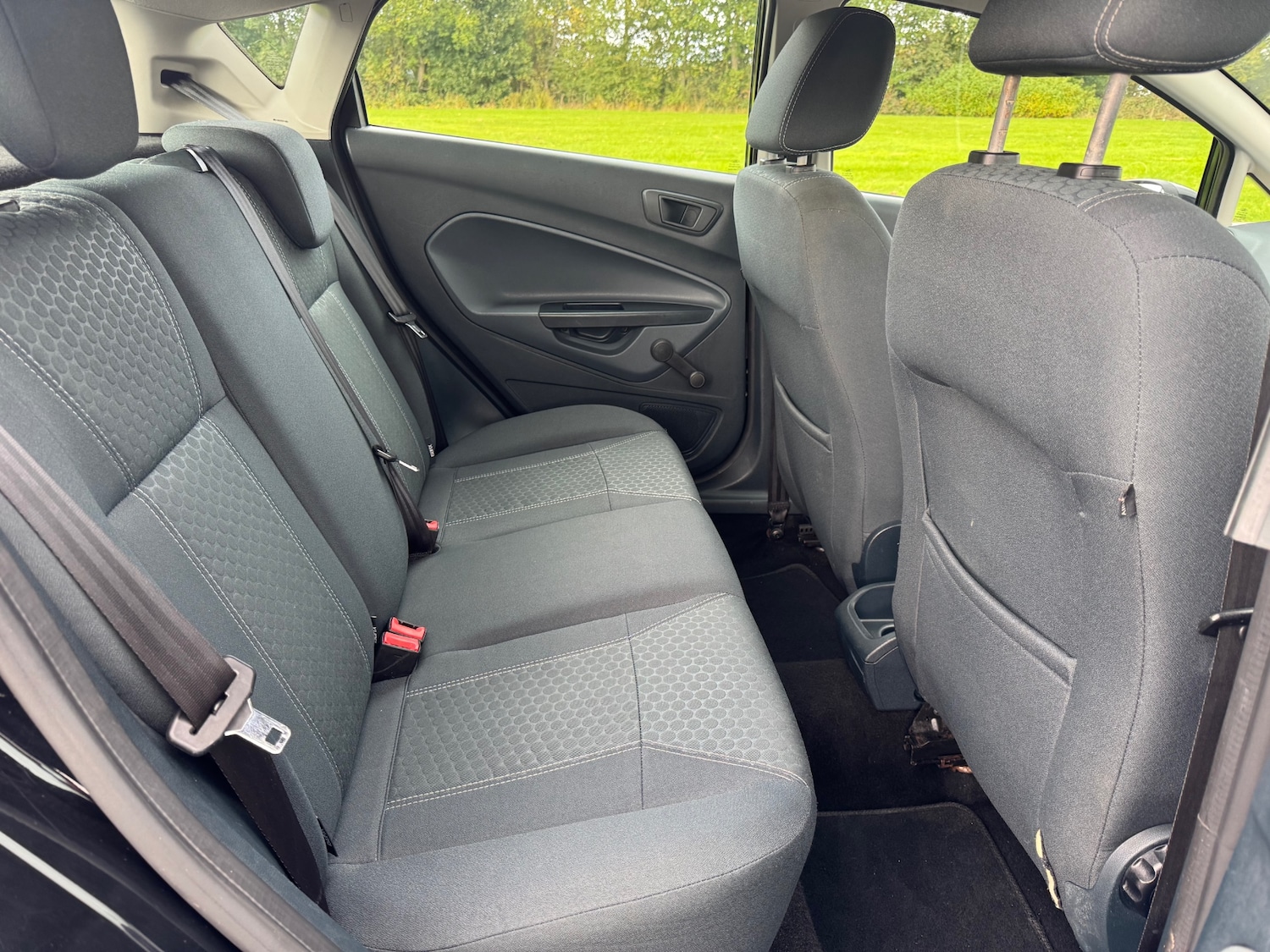 Used Ford Fiesta 2010 for sale - 77113197: Photo 19