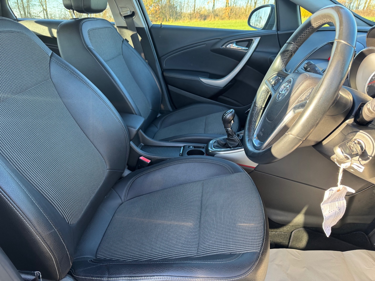 Used Vauxhall Astra 2010 for sale - 76785298: Photo 11