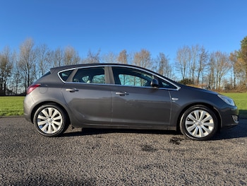 Used Vauxhall Astra 2010 for sale - 76785298: Photo