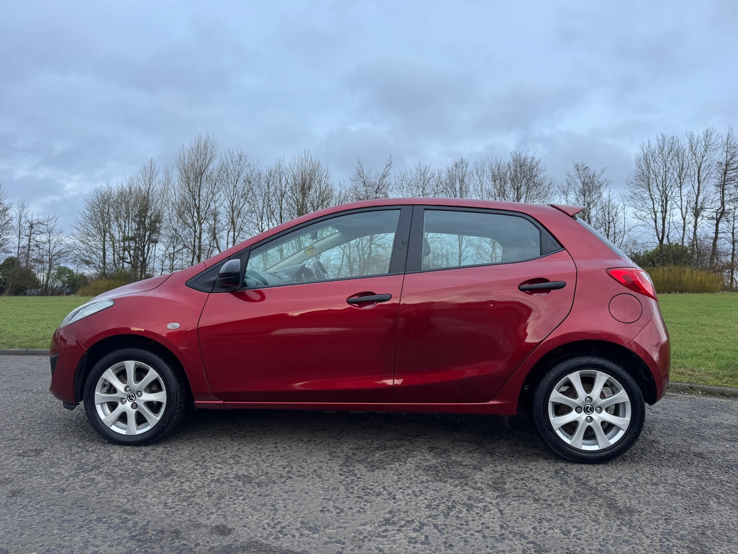 Used Mazda Mazda2 2014 for sale - 77459766: Photo 5