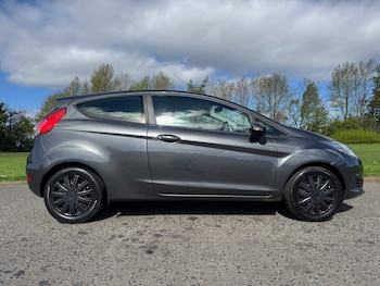 Used Ford Fiesta 2015 for sale - 78497293: Photo