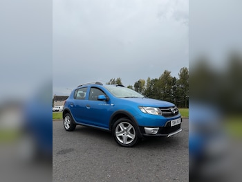 2014 (14) - 0.9 TCe Laureate 5dr
