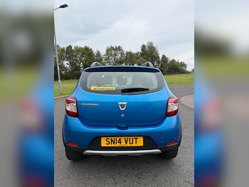 Used Dacia Sandero Stepway 2014 for sale - 76095603: Photo 4