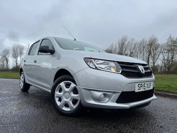 Used Dacia Sandero 2015 for sale - 78280786: Photo