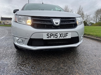 Used Dacia Sandero 2015 for sale - 78280786: Photo