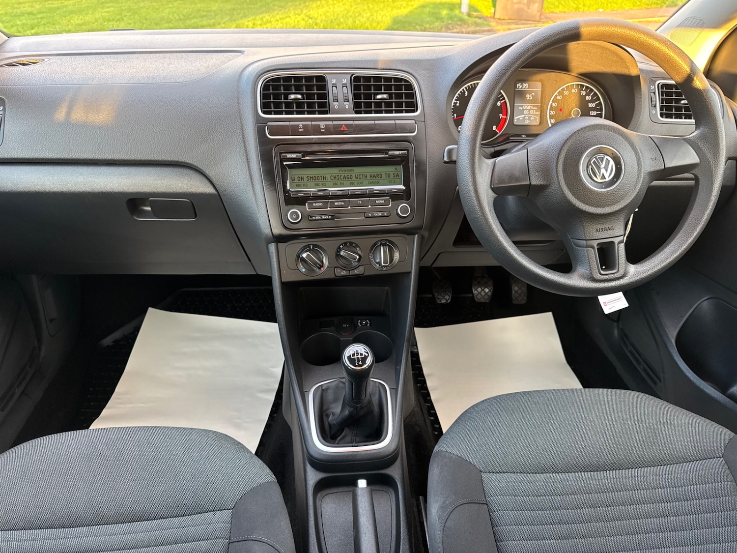 Used Volkswagen Polo 2011 for sale - 76533651: Photo 16