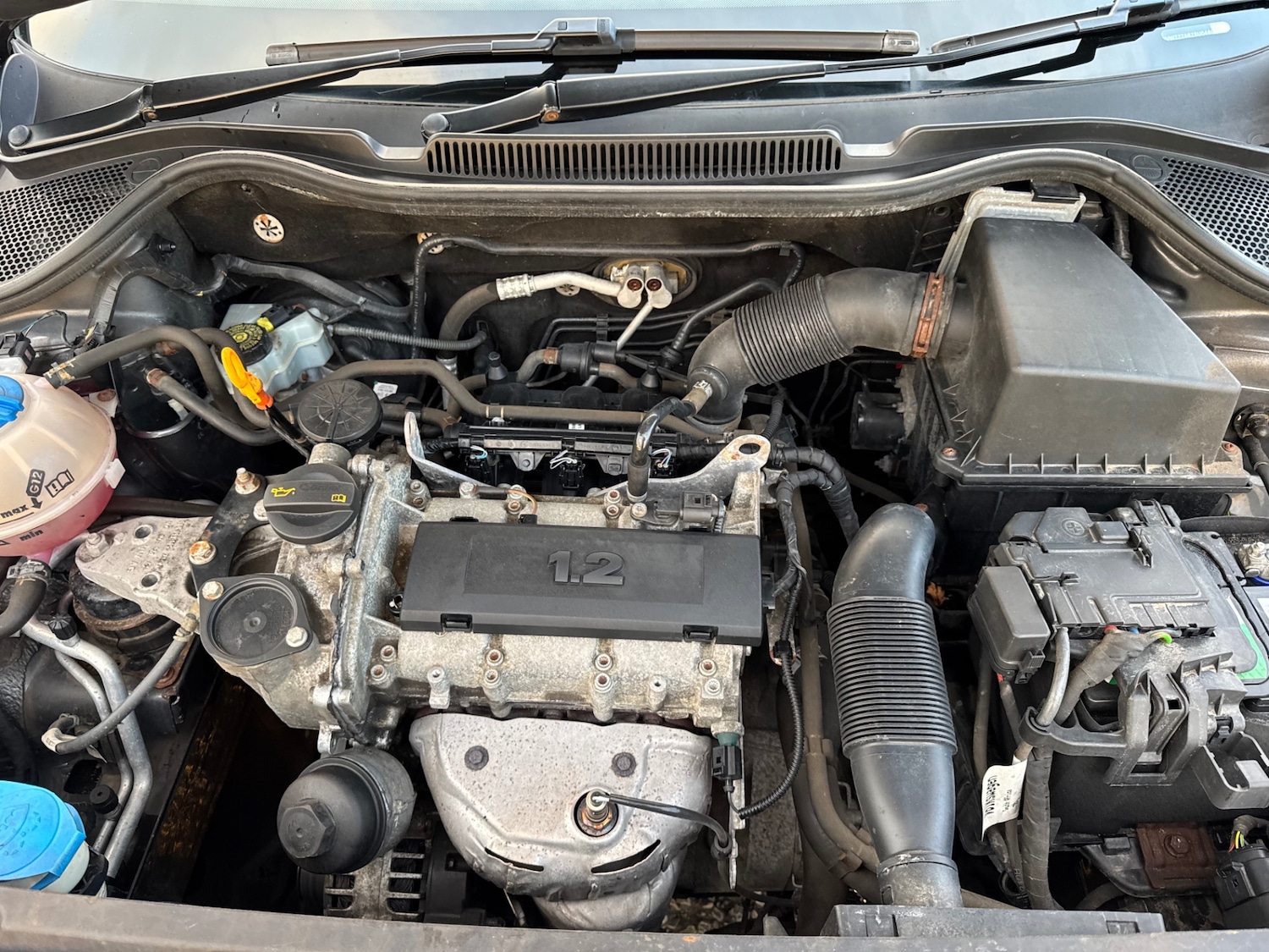 Used Volkswagen Polo 2011 for sale - 76533651: Photo 27