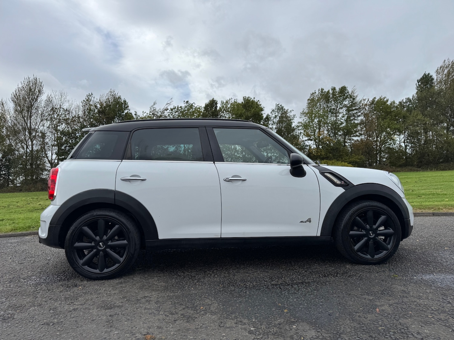 Used MINI Countryman 2011 for sale - 76174019: Photo 2