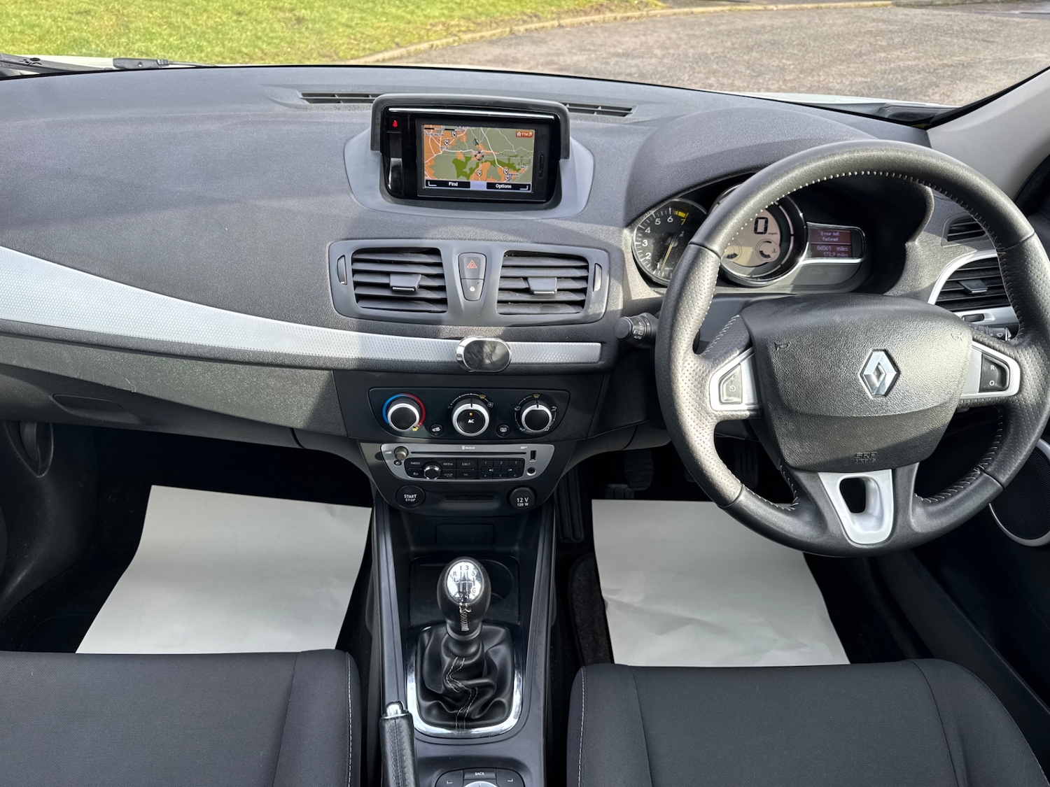 Used Renault Megane 2012 for sale - 77445996: Photo 19