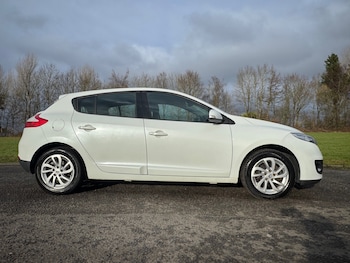 Used Renault Megane 2012 for sale - 77445996: Photo
