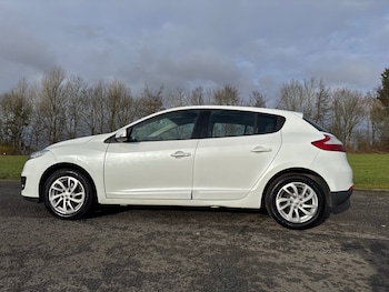 Used Renault Megane 2012 for sale - 77445996: Photo