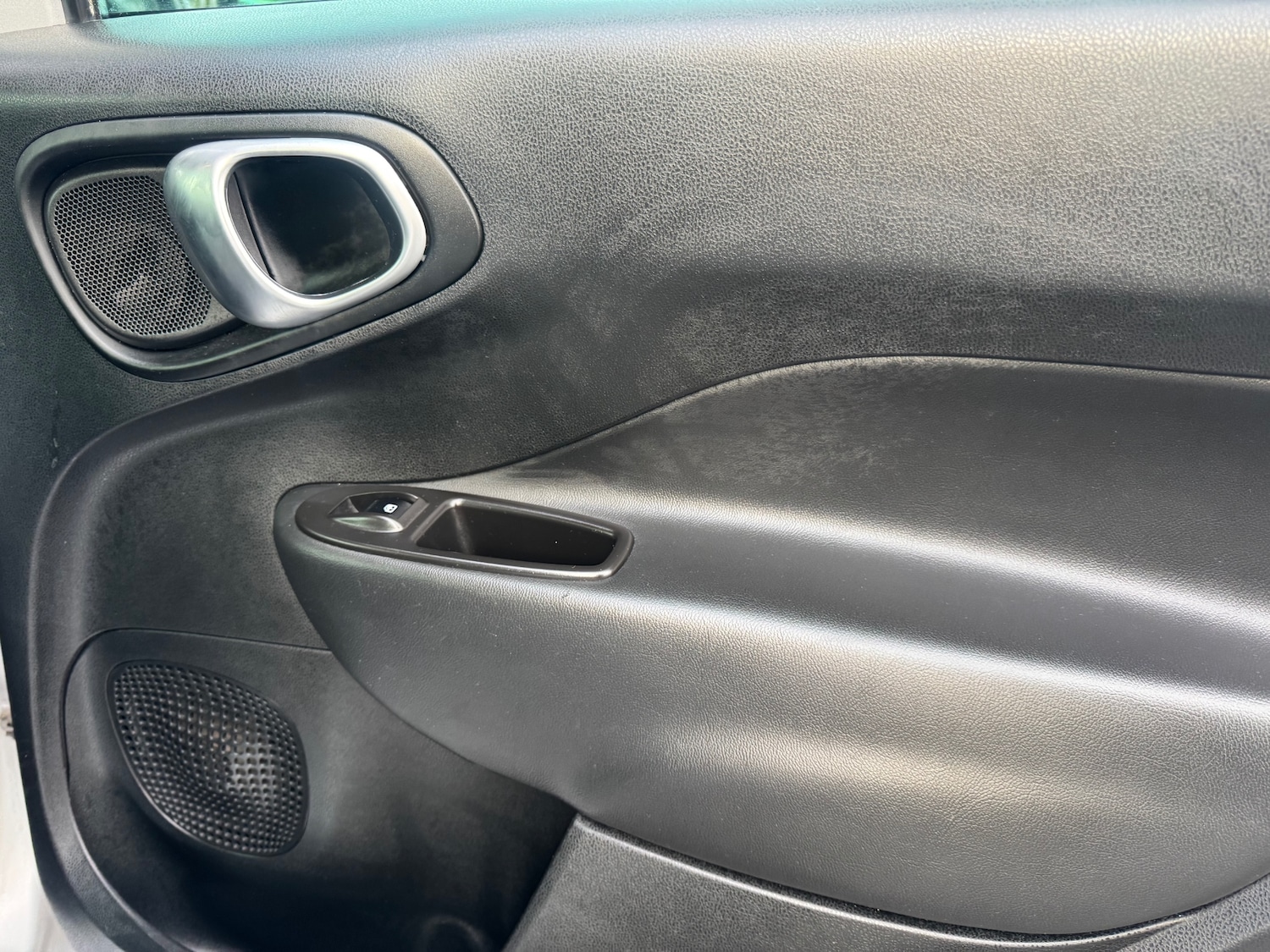 Used Fiat 500L 2014 for sale - 77198452: Photo 19