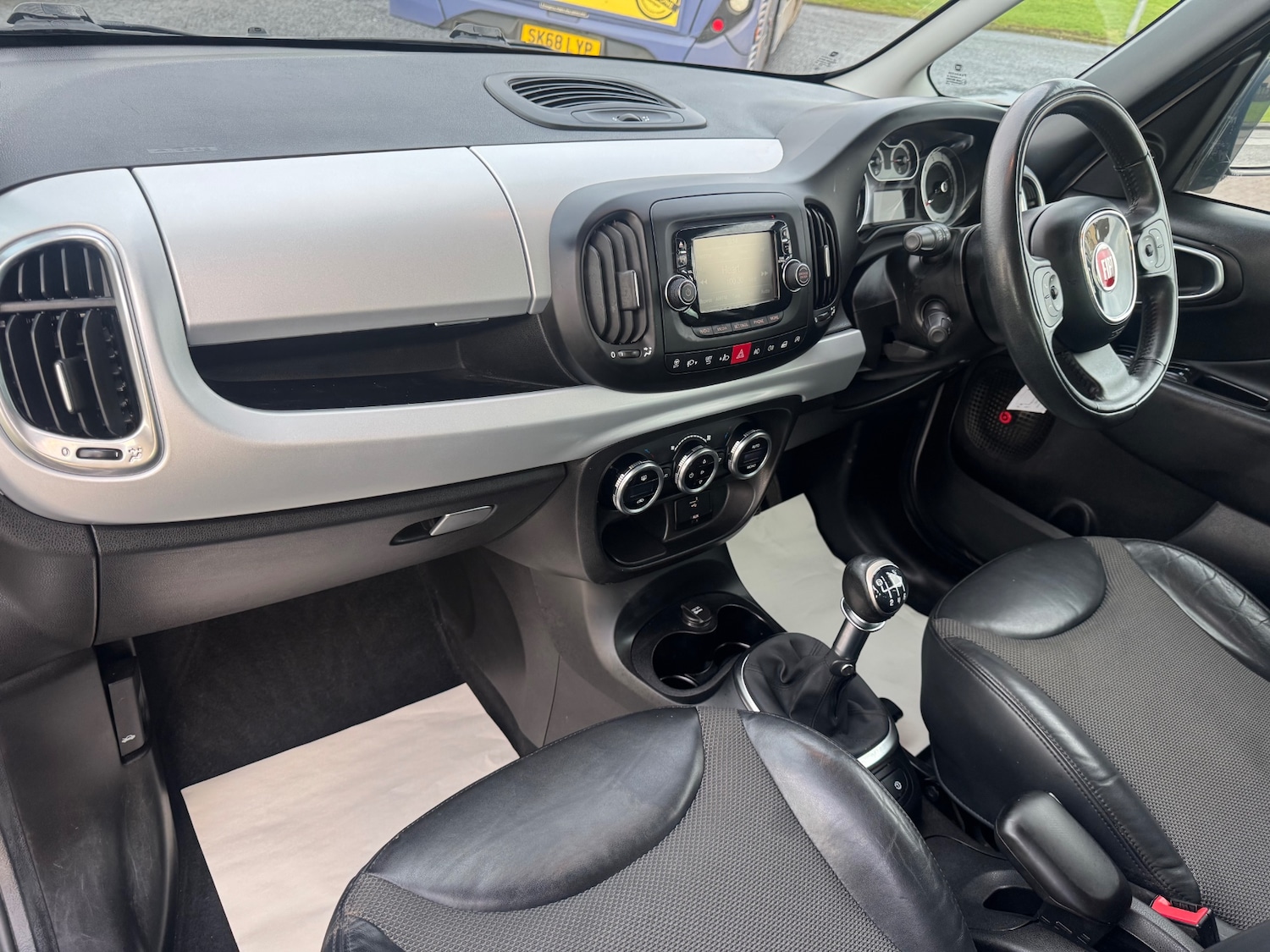 Used Fiat 500L 2014 for sale - 77198452: Photo 8