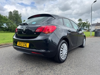 Used Vauxhall Astra 2013 for sale - 78817659: Photo