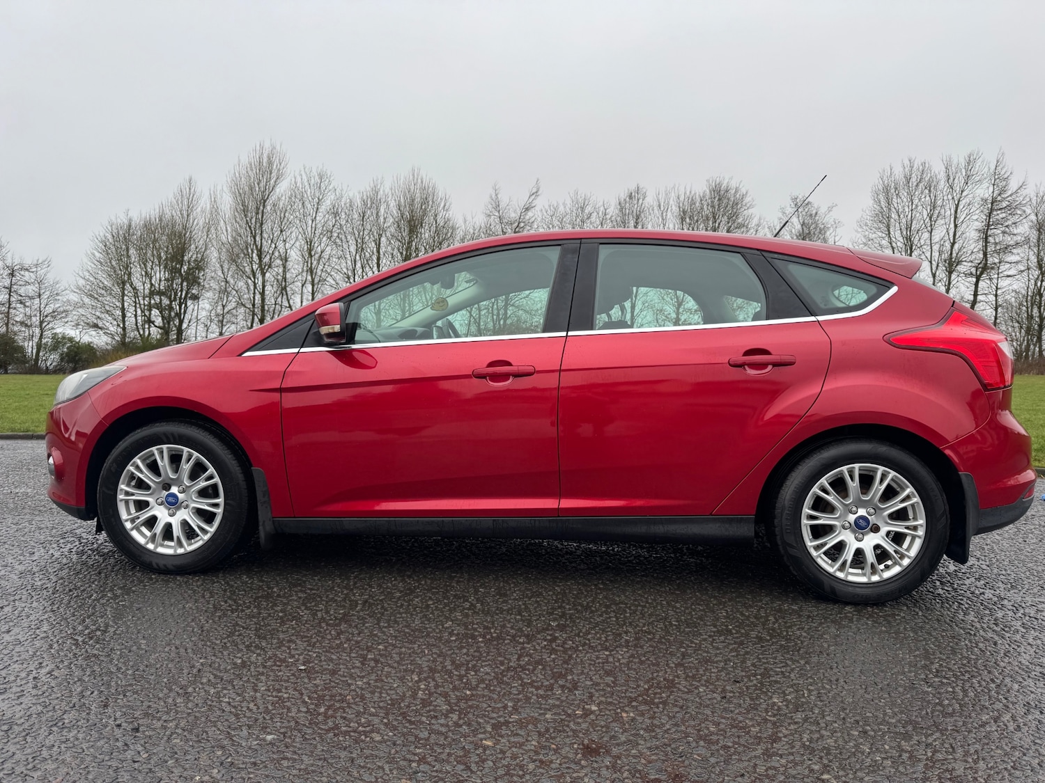 Used Ford Focus 2011 for sale - 77629167: Photo 4