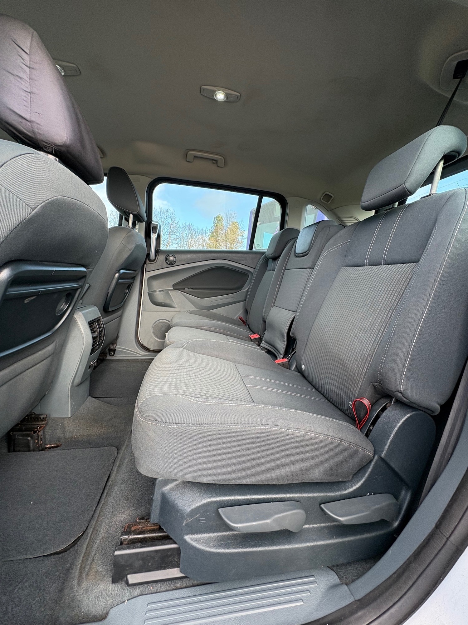 Used Ford Grand C-Max 2011 for sale - 77831843: Photo 26