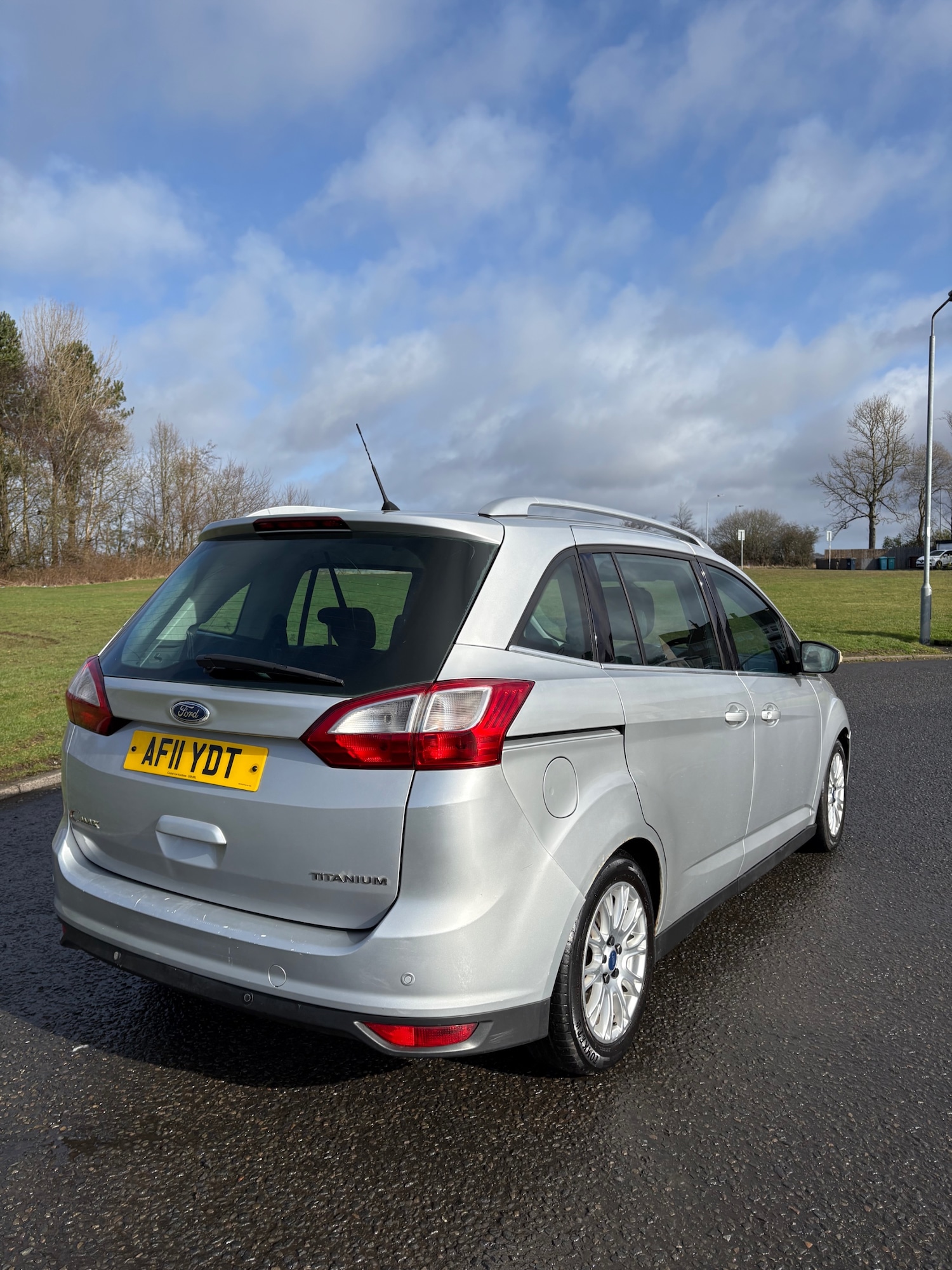 Used Ford Grand C-Max 2011 for sale - 77831843: Photo 3