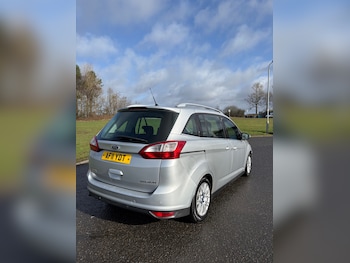 Used Ford Grand C-Max 2011 for sale - 77831843: Photo