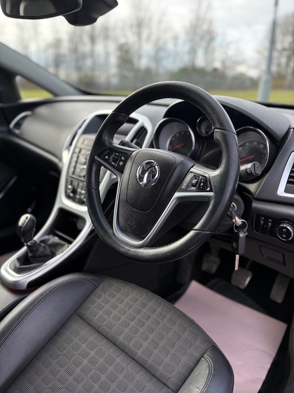 Used Vauxhall Astra GTC 2013 for sale - 73677596: Photo 21